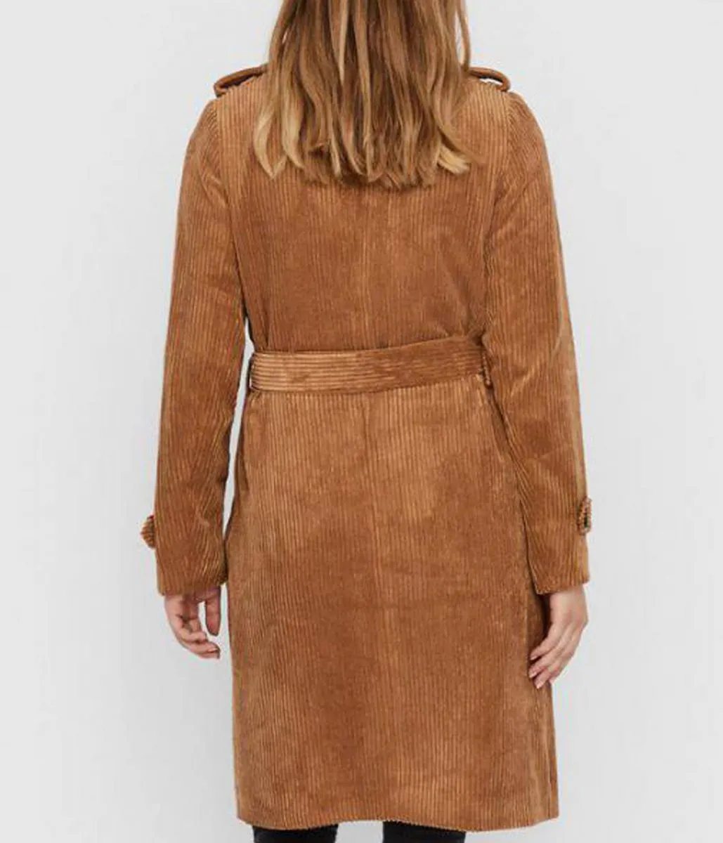 Women’s Belted Trench Coat in Rich Brown
