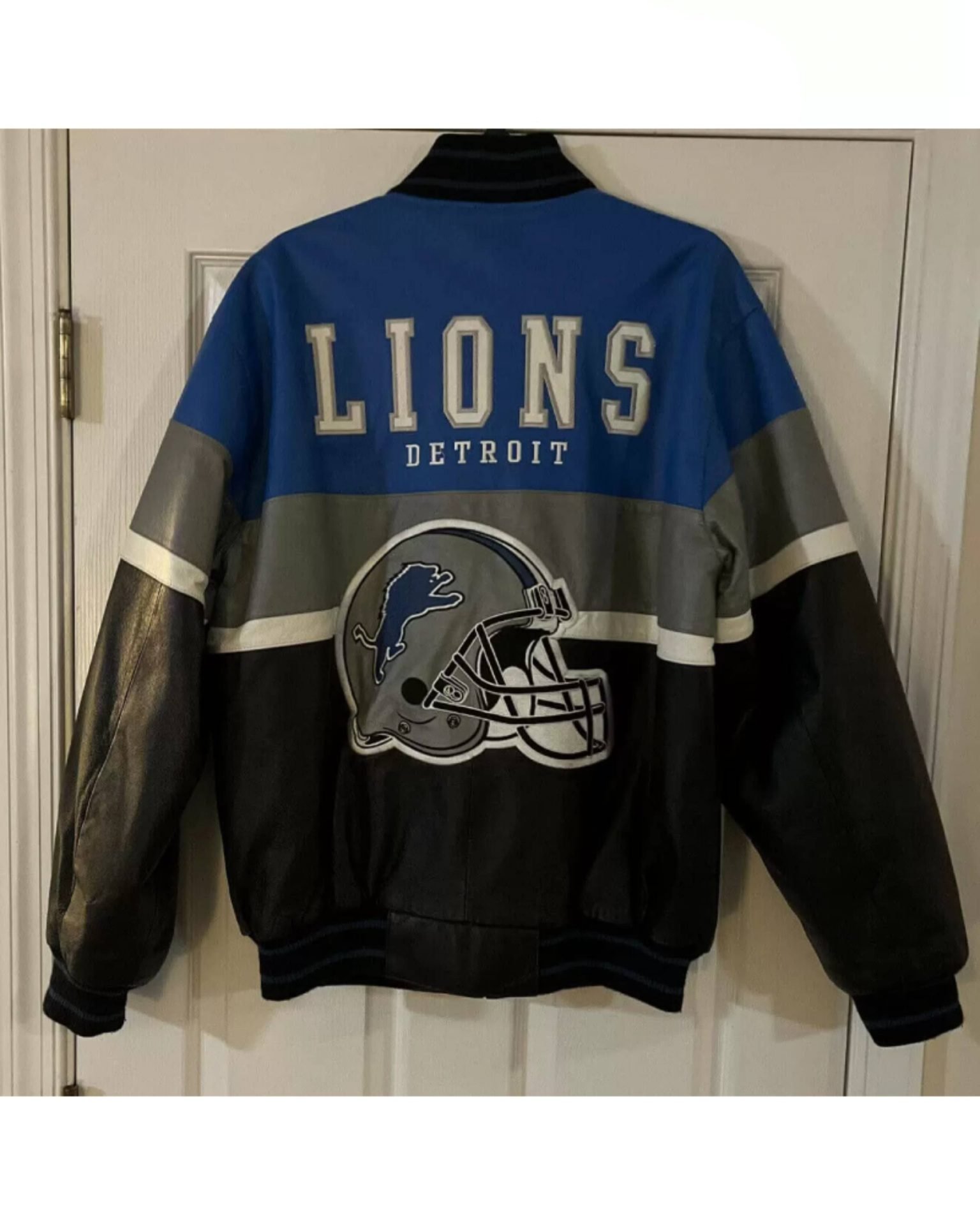 vintage-nfl-detroit-lions-leather-jacket-scaled