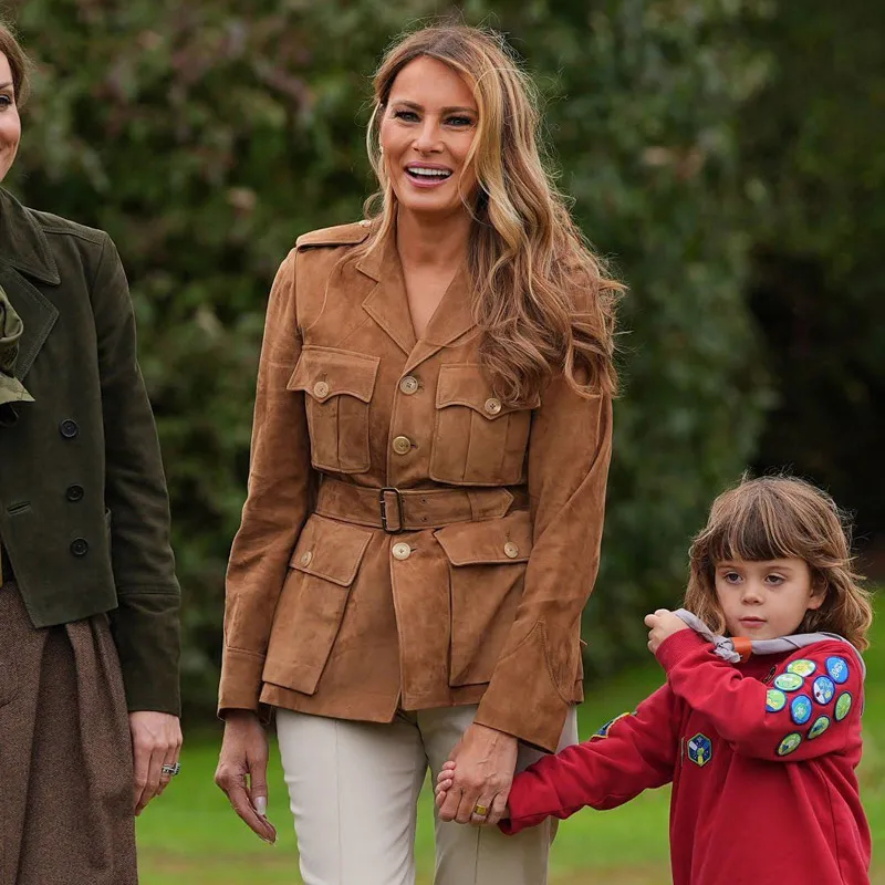 melania-trump-brown-leather-jacket