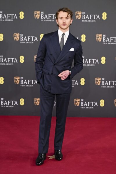 Harry Lawtey BAFTA 2026 Awards Navy Suit