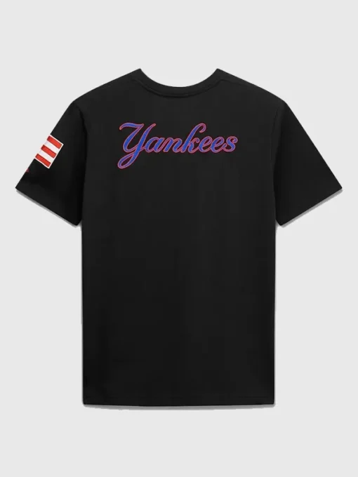 New Era Yankees Puerto Rico Flag Tee