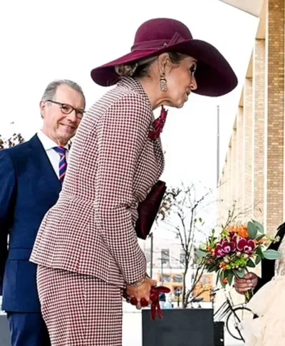 buy Queen Maxima Checkered Suit