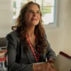 You’re Killing Me S01 Brooke Shields Charcoal Grey Blazer