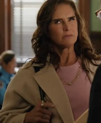 You’re Killing Me S01 Brooke Shields Wool Coat