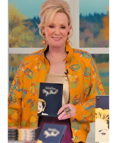 Jean Smart Hacks S02 Orange Reversible Jacket