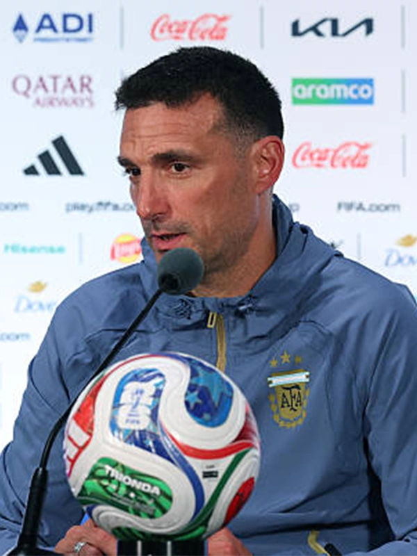 Lionel Scaloni Argentina World Cup Jacket