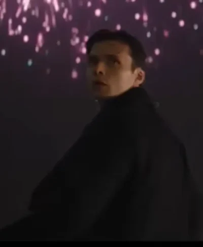 Nick Robinson Voicemails for Isabelle Black Coat