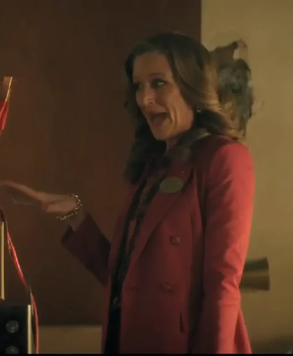order now The Boroughs S01 Beth Bailey Red Blazer