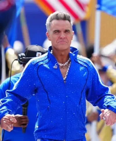 FIFA World Cup Final Halftime Show Robbie Williams Tracksuit