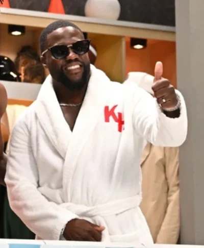 Kevin Hart Fanatics Fest NYC 2026 White Robe