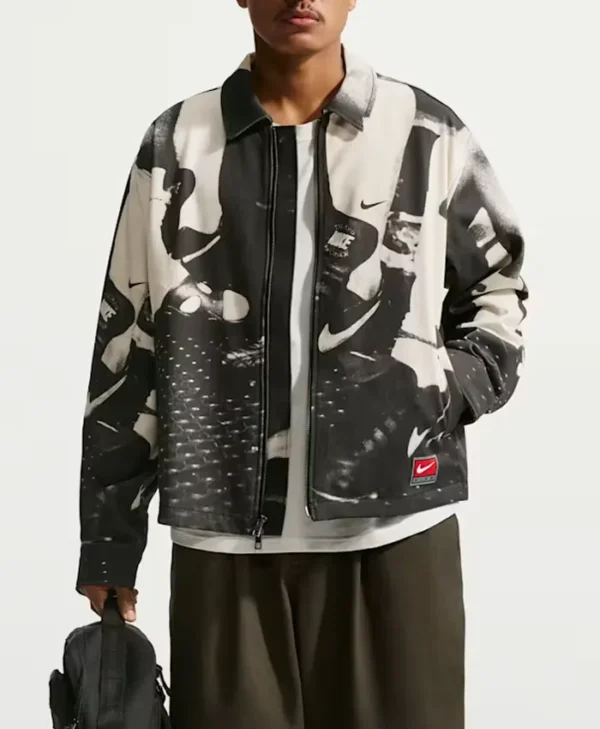 shop now Nike Men’s Sport Graphic Field Jacket