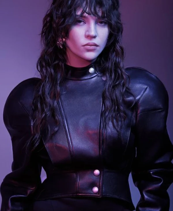 Agosto 2026 Sophie Thatcher Leather Jacket