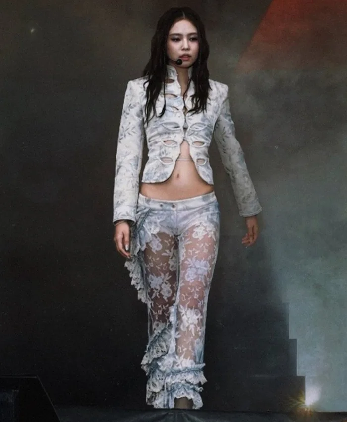Jennie Summer Sonic Osaka 2026 White Jacket
