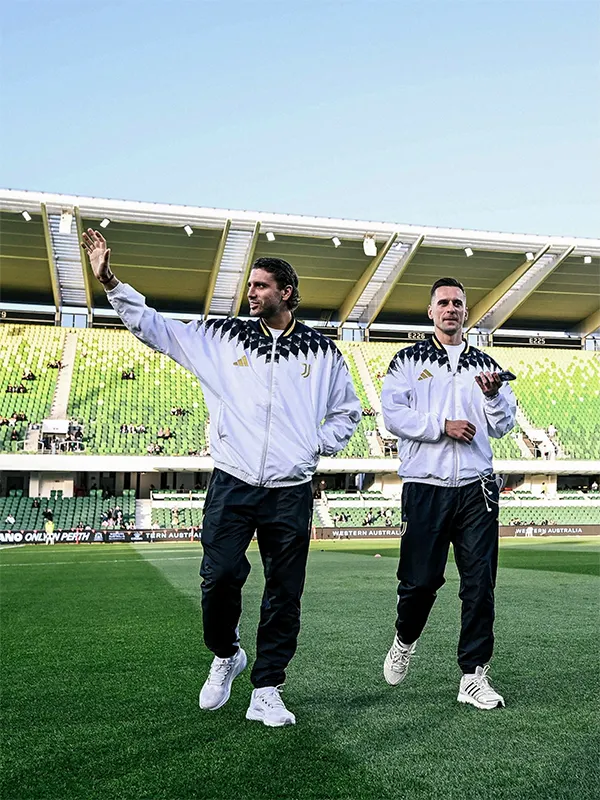 buy-now-Juventus-Turin-Adidas-Stadium-Track-Jacket.webp