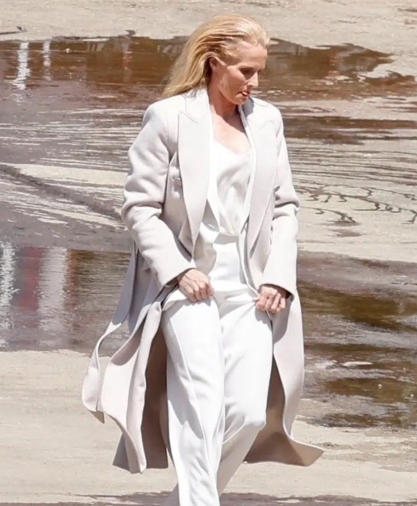 Animals 2026 Gillian Anderson Off-White Wool Trench Coat