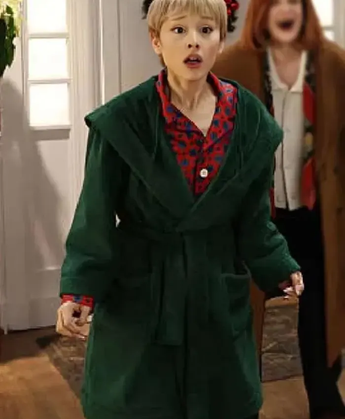 Ariana Grande Saturday Night Live S51 Green Coat