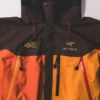 BEAMS Arc’teryx Theta AR Shell Jacket