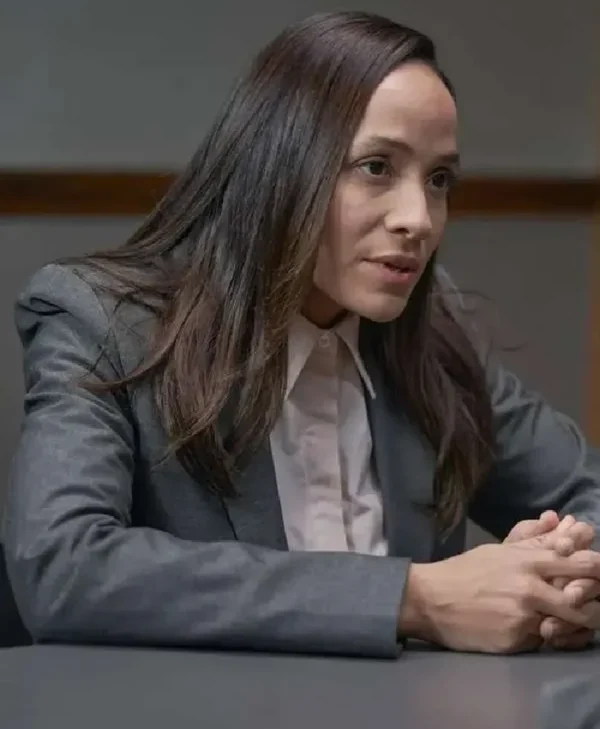 Dania Ramirez Alert Missing Persons Unit S01 Grey BlazerDania Ramirez Alert Missing Persons Unit S01 Grey Blazer