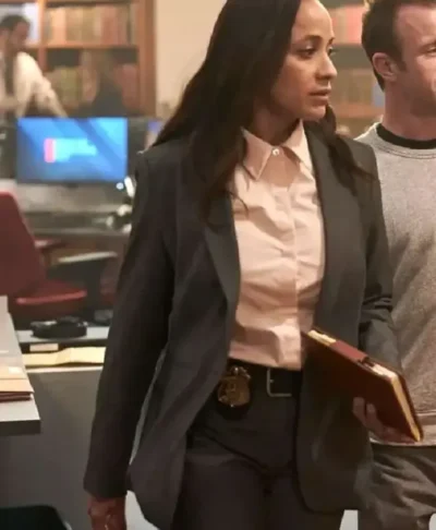 Dania Ramirez Alert Missing Persons Unit S01 Grey Blazer
