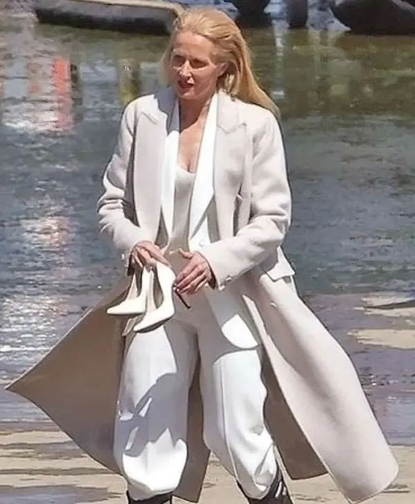 Gillian Anderson Animals Off-White Wool Coat