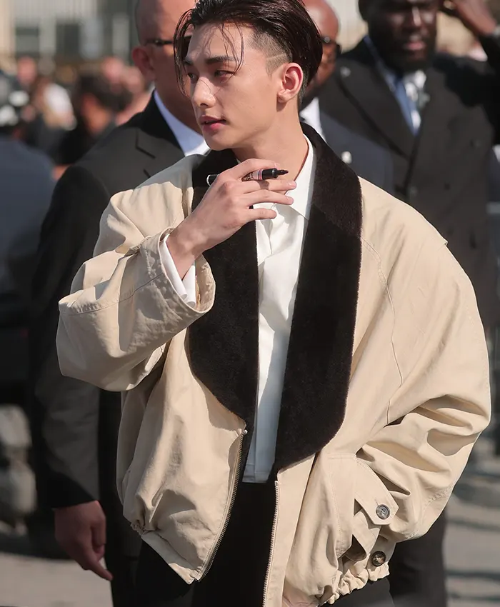 Hyunjin Dior SS27 Show Beige Cotton Jacket