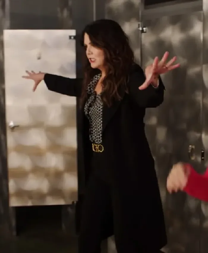 Lauren Graham Zoey’s Extraordinary Playlist Black Coat