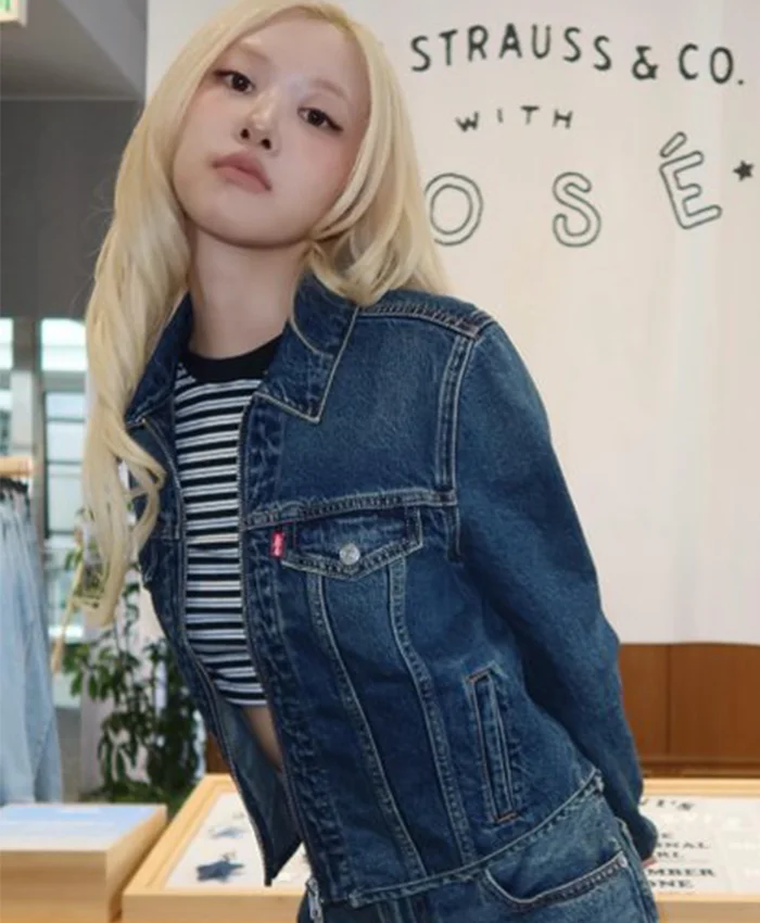 Levi’s x Rosé Zip-up Trucker Jacket