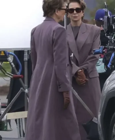 Lucky S01 Annette Bening Priscilla Purple Coat