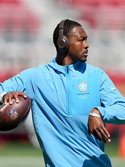 Preseason-2026-Tennessee-Titans-Sideline-Quarter-Zip-Pullover-Jacket.webp