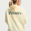 buy-Womens-Nike-Packers-Rivalries-2026-Sideline-Hoodie.webp