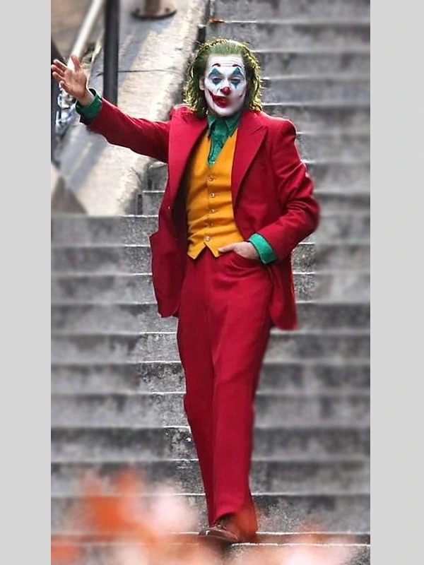 Joaquin Phoenix Joker Costume