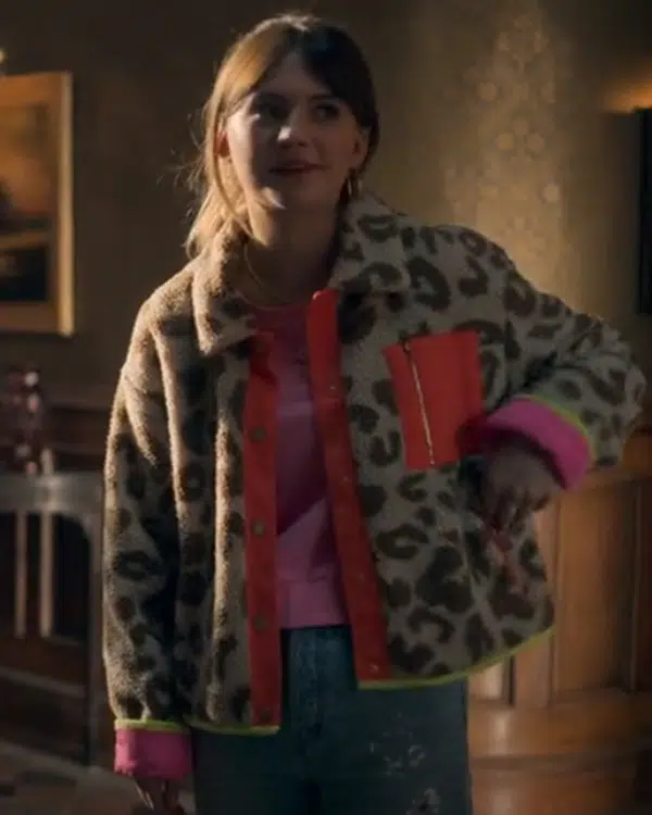 Locke and Key S02 Emilia Jones Leopard Print Jacket