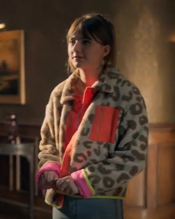 Locke and Key S02 Emilia Jones Leopard Print Jacket