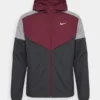 Nike Impossibly Light Windrunner Jacket
