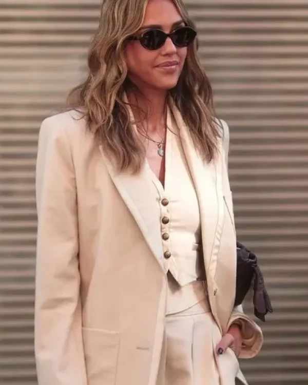 PFW Jessica Alba Blazer