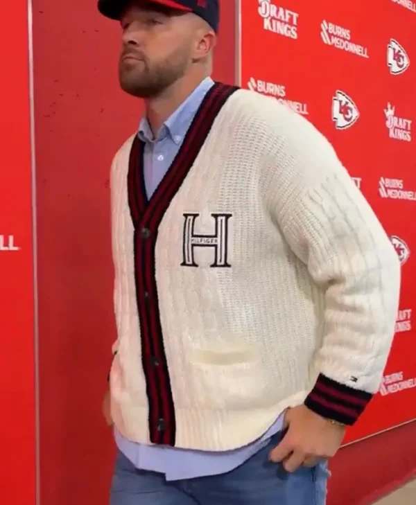 Travis Kelce Chiefs Game Arrival H Off-White Cardigan